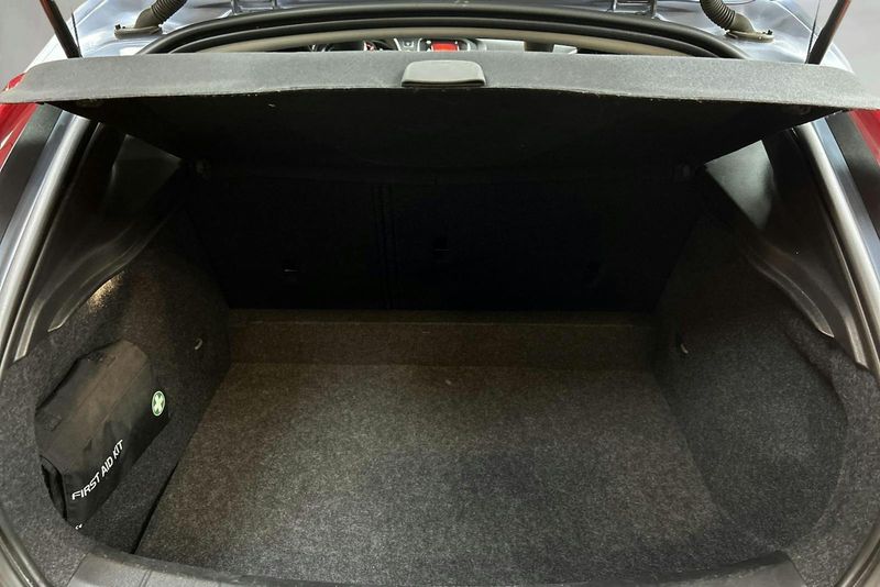 Volvo V40 bild 9