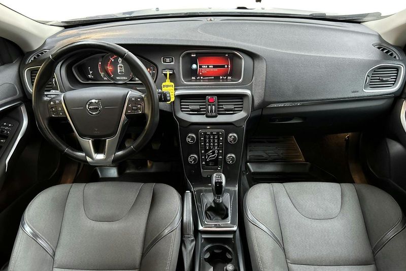 Volvo V40 bild 6