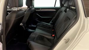 Volkswagen Passat bild 12