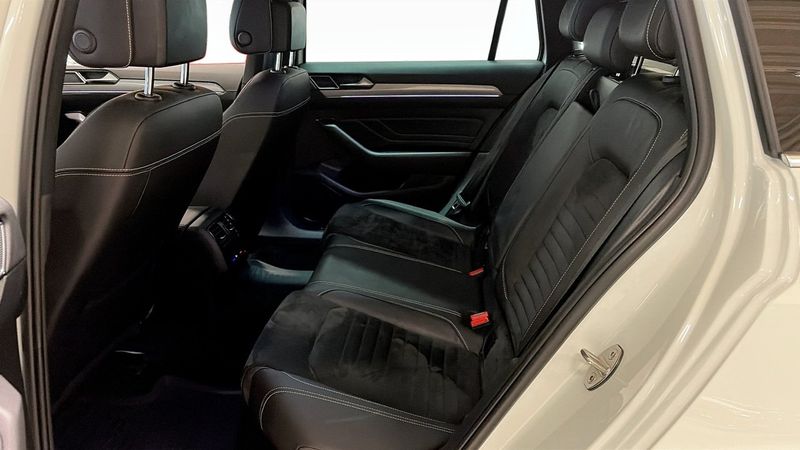 Volkswagen Passat bild 12