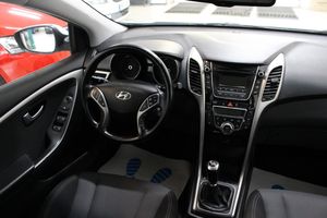 Hyundai i30 bild 12