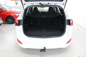Hyundai i30 bild 15
