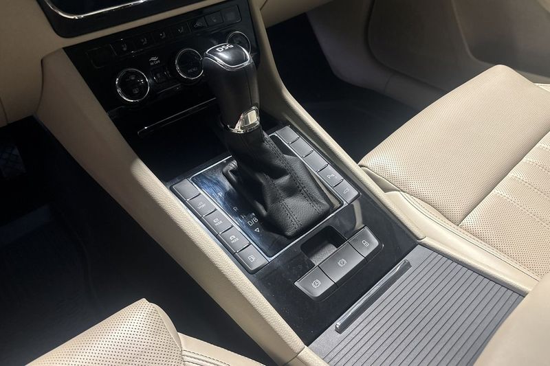 Skoda Superb bild 15