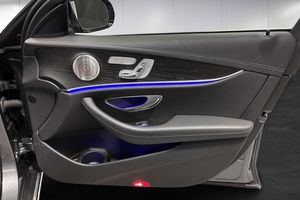 Mercedes E220 bild 14