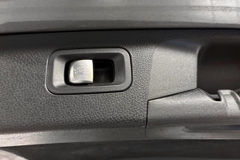Mercedes E220 bild 20
