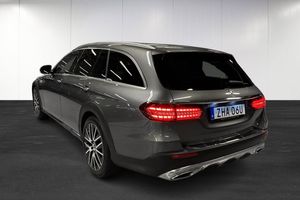 Mercedes E220 bild 4