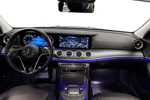 Mercedes E220 bild 9