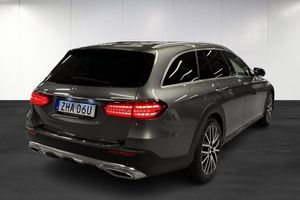 Mercedes E220 bild 3