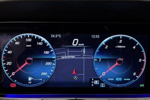 Mercedes E220 bild 17