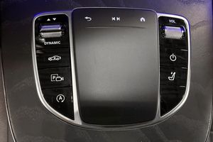 Mercedes E220 bild 18