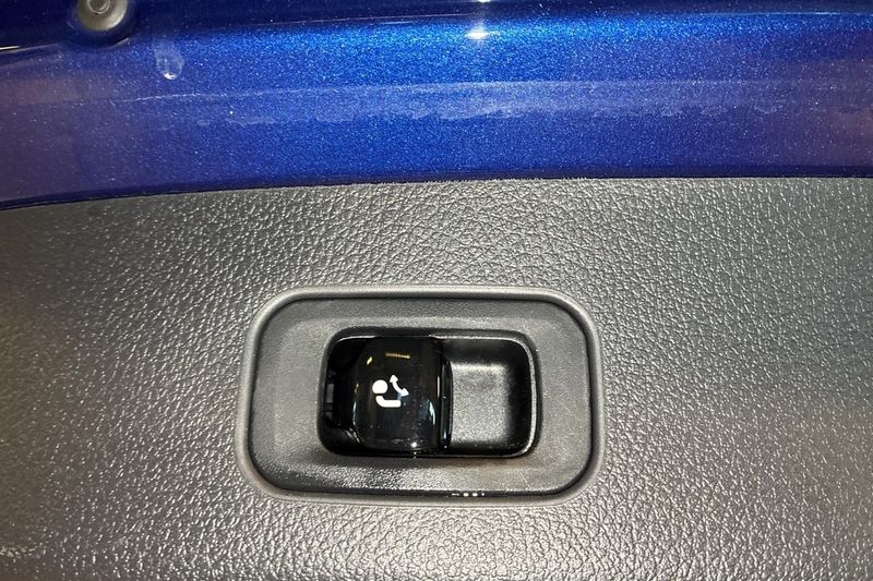 Mercedes GLC300 bild 23