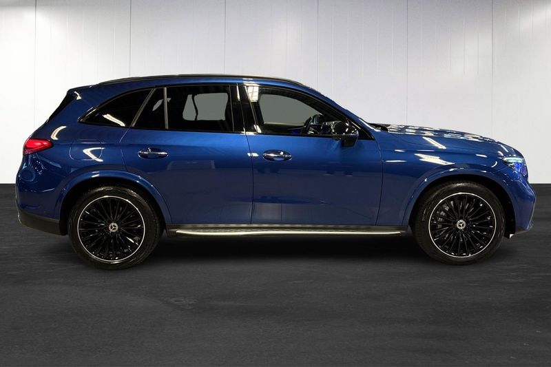 Mercedes GLC300 bild 8
