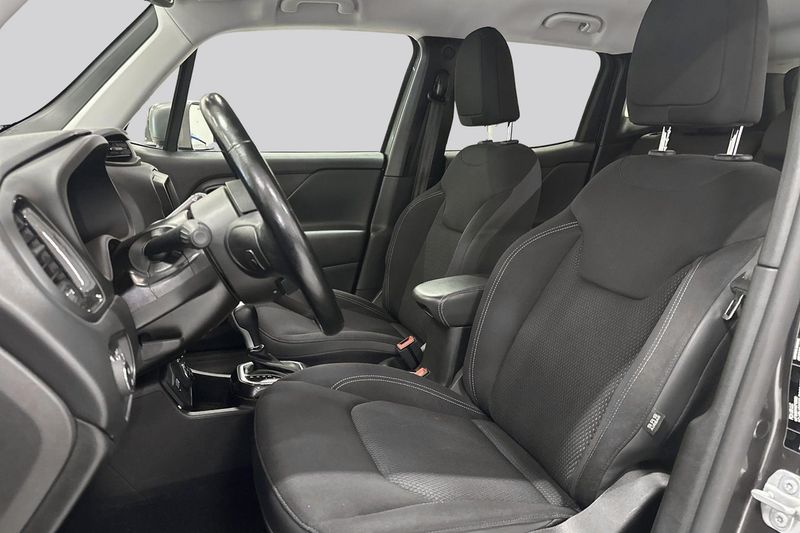 Jeep Renegade bild 8