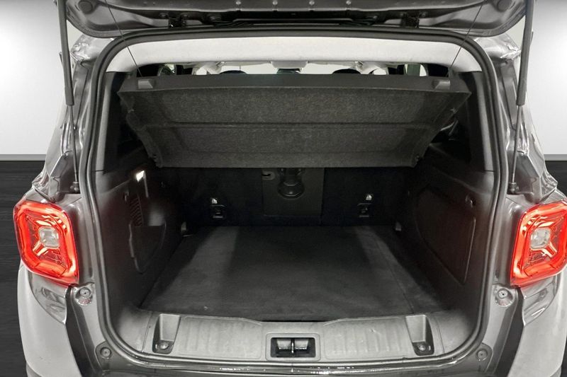 Jeep Renegade bild 14