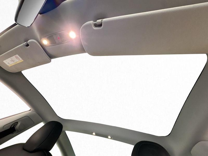 Tesla Model 3 bild 16