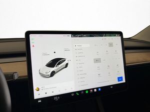 Tesla Model 3 bild 22