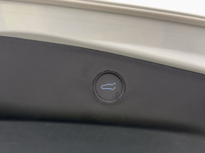 Tesla Model 3 bild 12