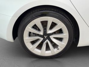 Tesla Model 3 bild 30