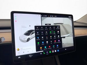 Tesla Model 3 bild 21