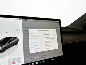 Tesla Model 3 bild 24