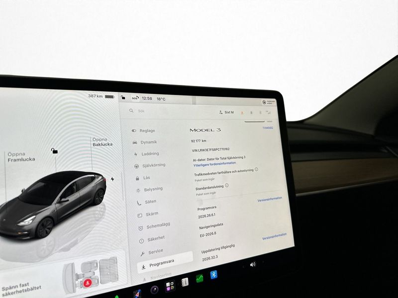 Tesla Model 3 bild 22