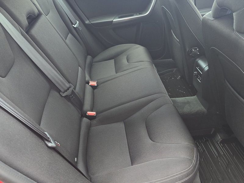 Volvo V60 bild 15