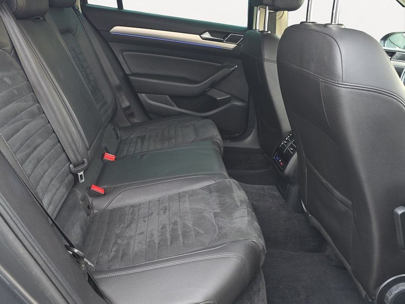 Volkswagen Passat bild 19