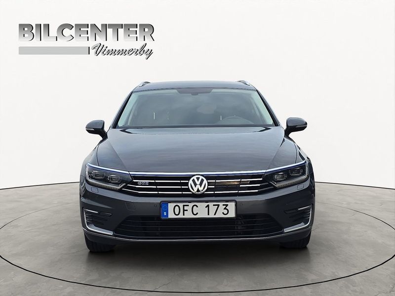 Volkswagen Passat bild 8