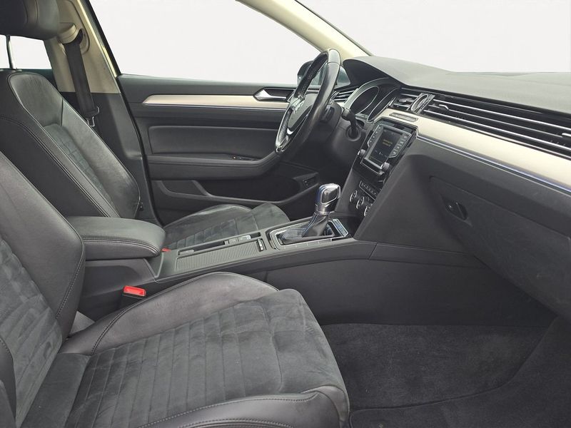 Volkswagen Passat bild 15