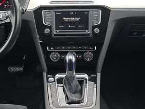 Volkswagen Passat bild 12