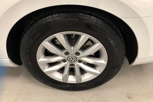 Volkswagen Passat bild 6