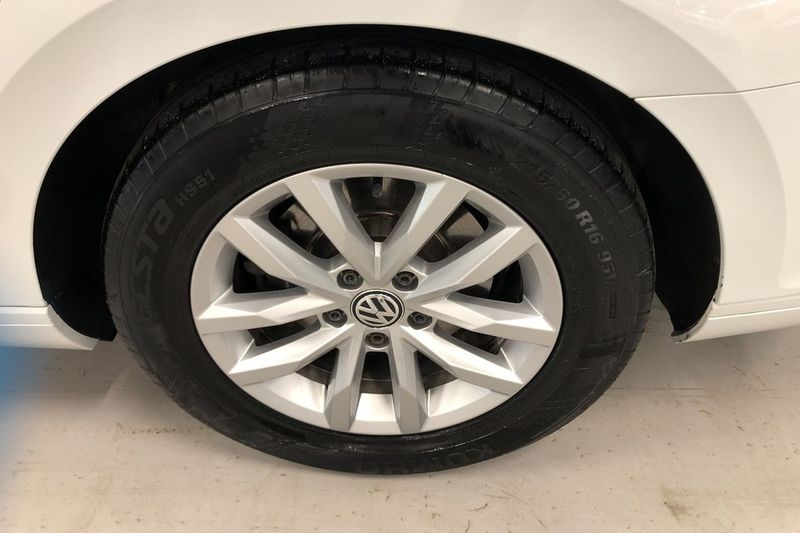 Volkswagen Passat bild 6