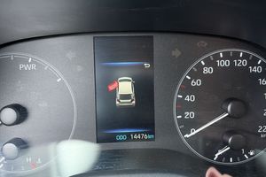 Mazda 2 bild 9