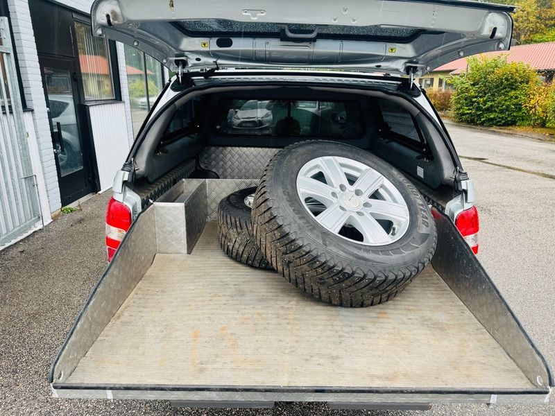 Mitsubishi L200 bild 12