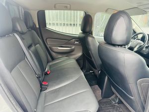 Mitsubishi L200 bild 6