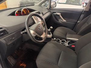 Toyota Verso bild 22