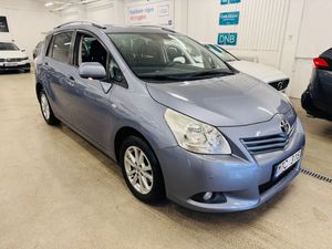 Toyota Verso bild 13