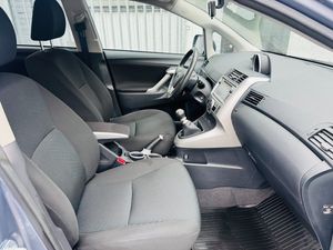 Toyota Verso bild 5