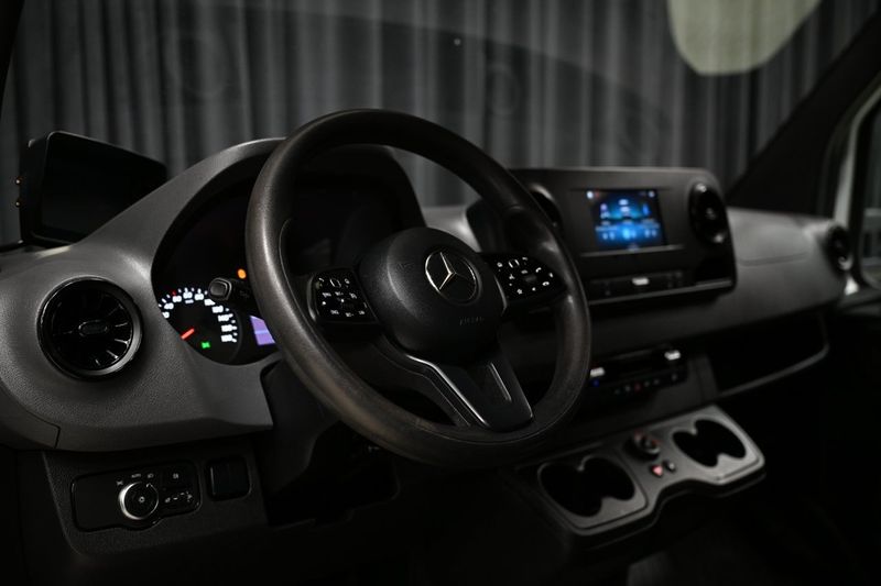 Mercedes Sprinter bild 13