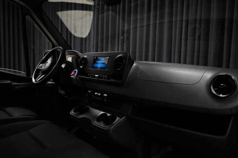 Mercedes Sprinter bild 28