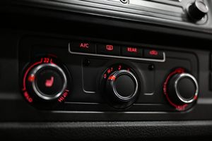 Volkswagen Caravelle bild 24