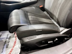 Peugeot 308 SW bild 6