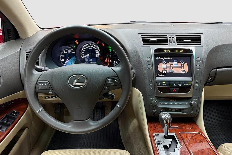 Lexus GS bild 13