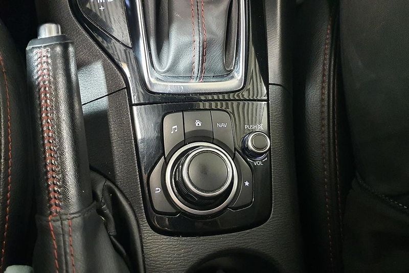Mazda 3 bild 22