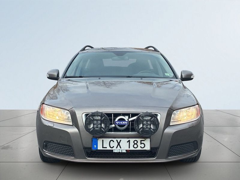 Volvo V70 bild 2