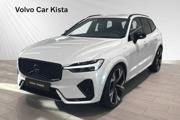 Volvo XC60 T6 Plus Black 360Kam Massage HUD B/W Drag Luftfj - 2026