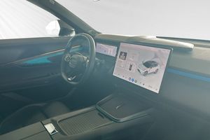 Lynk & Co 08 bild 9