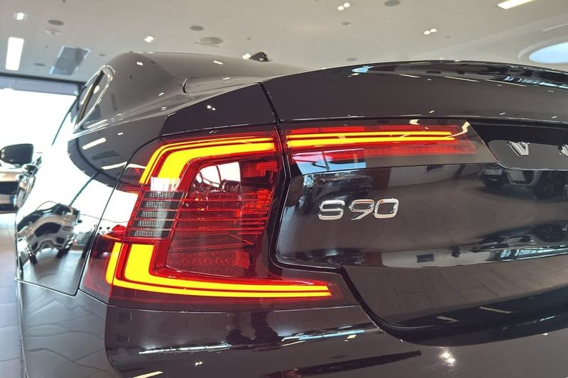 Volvo S90 bild 17