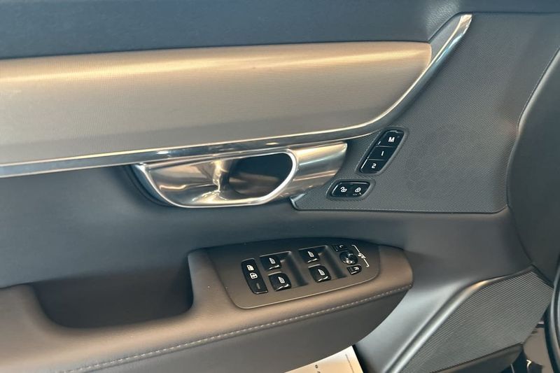Volvo S90 bild 25