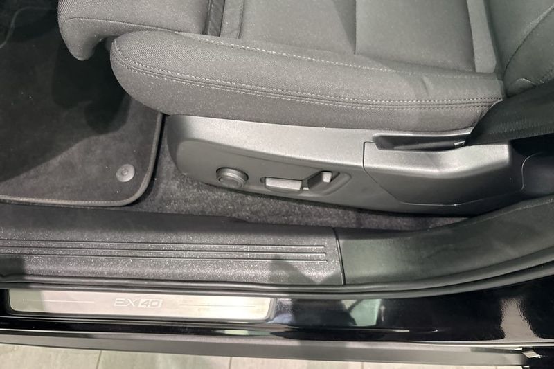 Volvo EX40 bild 19
